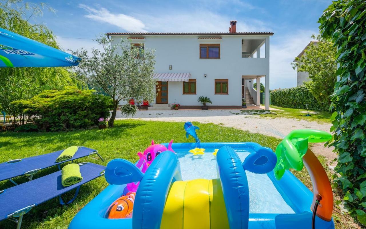 The Willow Garden Apartment House Marčana Exterior foto