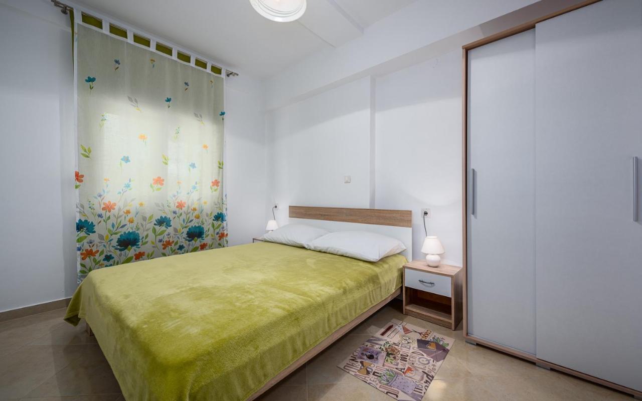 The Willow Garden Apartment House Marčana Exterior foto